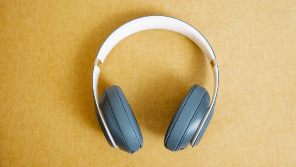 wireless headset in plain background