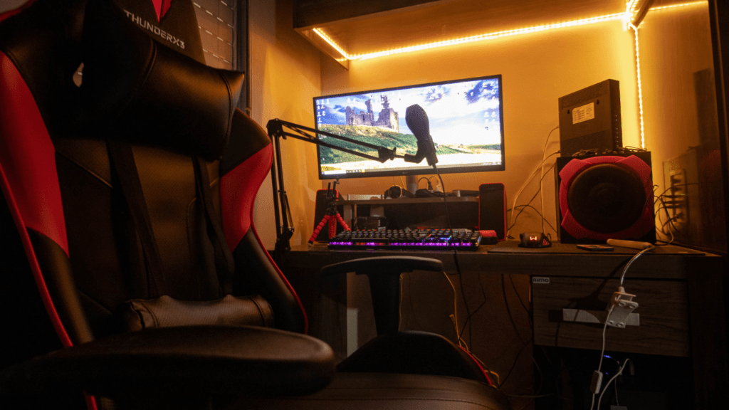 small space for gaming setup